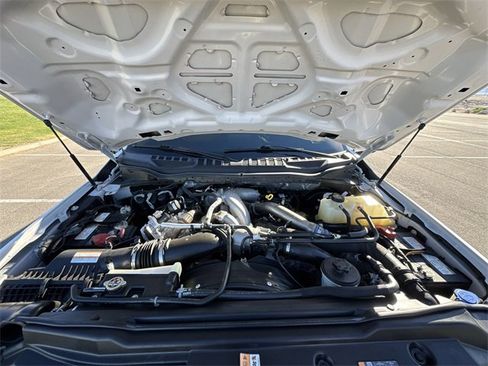 Certified 2022 Ford F250 Lariat w/ Chrome Package image 28