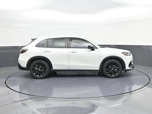 Certified 2023 Honda HR-V Sport image 24