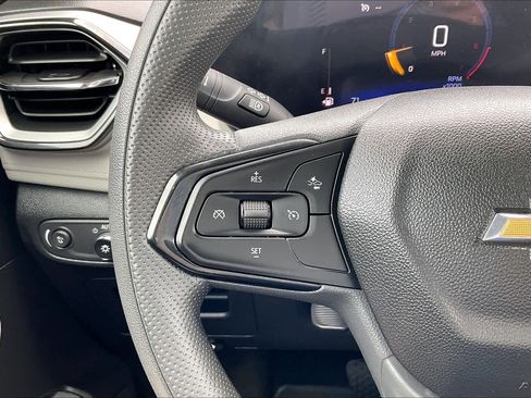 Used 2025 Chevrolet TrailBlazer LT FWD image 23