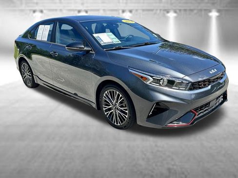 Used 2024 Kia Forte GT-Line w/ GT-Line Premium Package FWD image 3