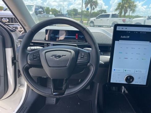 New 2025 Ford Mustang Mach-E Premium image 19