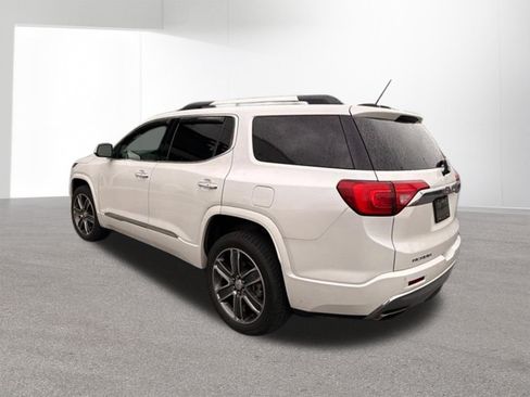 Used 2019 GMC Acadia Denali w/ Technology Package AWD/4WD image 29
