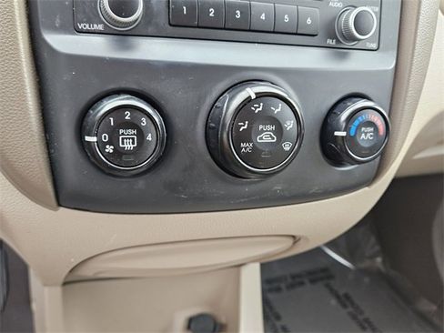 Used 2010 Kia Sportage LX image 21