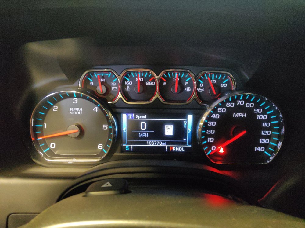 Used 2018 Chevrolet Suburban LT AWD/4WD image 23