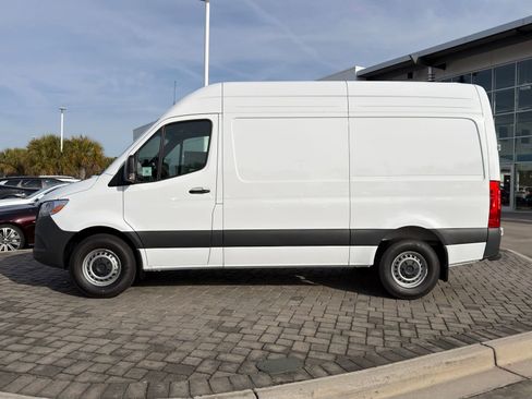New 2026 Mercedes-Benz Sprinter 144 Cargo image 10