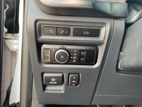 Used 2023 Ford F150 Platinum w/ Equipment Group 701A High image 21