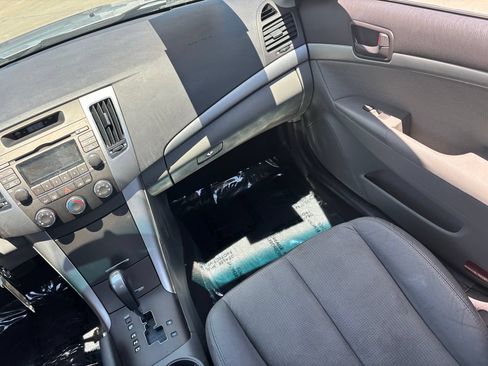 Used 2009 Hyundai Sonata SE FWD image 14