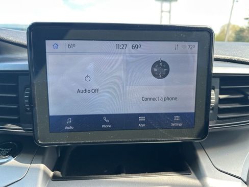 Used 2022 Ford Explorer XLT w/ Class IV Trailer Tow Package image 22