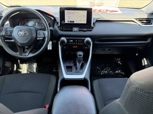 Certified 2025 Toyota RAV4 LE FWD image 29
