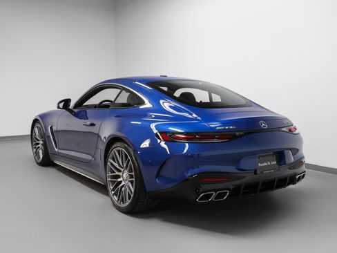 Used 2024 Mercedes-Benz AMG GT 55 image 3