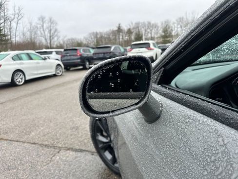 Used 2023 Dodge Challenger SXT w/ Blacktop Package image 15