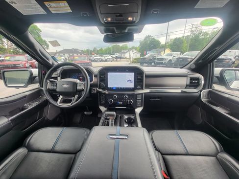 Used 2025 Ford F150 Platinum AWD/4WD image 14