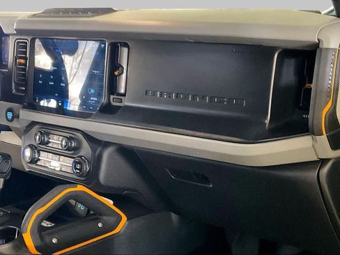 Used 2021 Ford Bronco Badlands AWD/4WD image 15