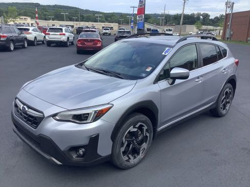 Used 2022 Subaru Crosstrek 2.5i Limited w/ Moonroof Package 1 image 2