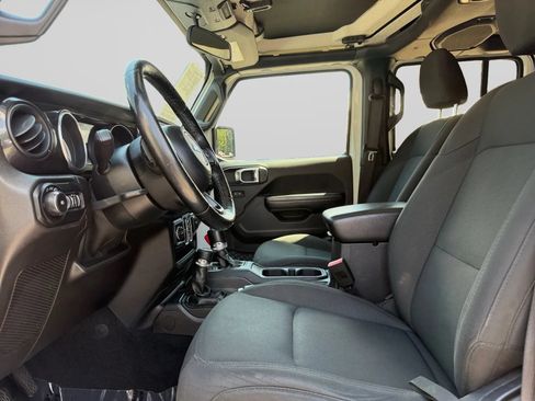 Used 2020 Jeep Wrangler Unlimited Sport AWD/4WD image 16