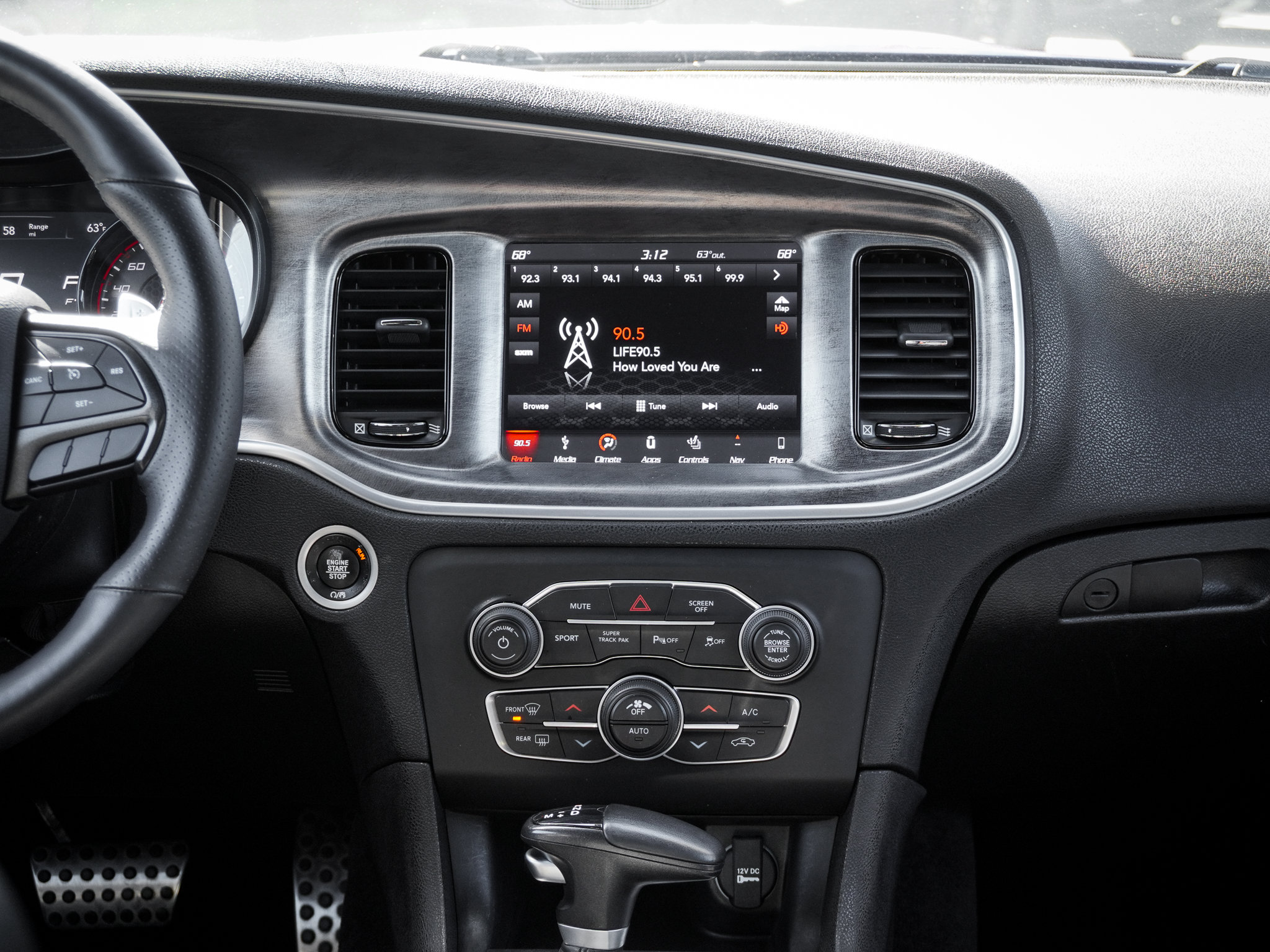 Used 2018 Dodge Charger R/T RWD image 30