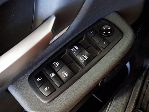 Used 2021 RAM 1500 Big Horn w/ Trailer Tow Group image 25