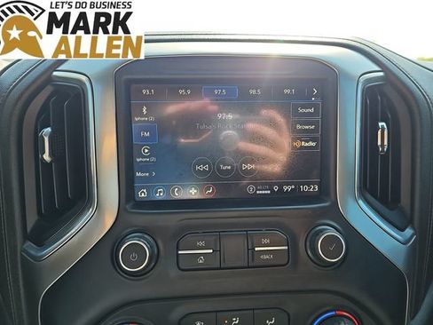 Used 2021 Chevrolet Silverado 1500 LT Trail Boss w/ Convenience Package II AWD/4WD image 13