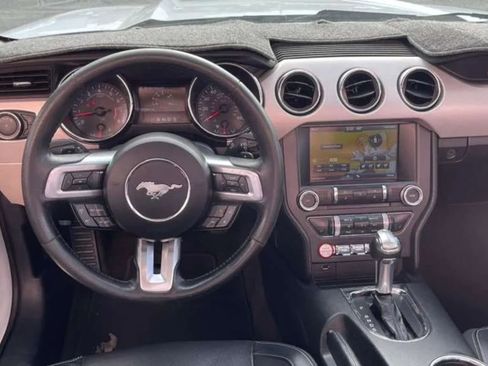 Used 2015 Ford Mustang Premium RWD image 40