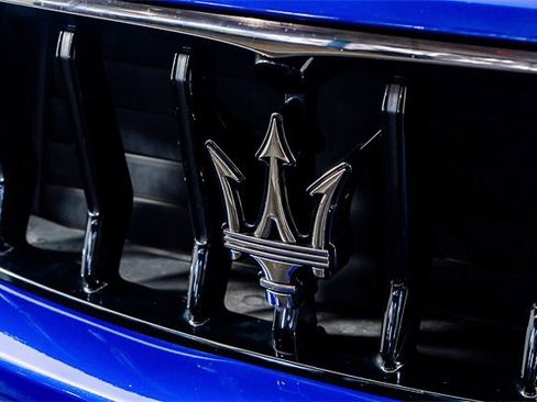 Used 2022 Maserati Levante GT image 22