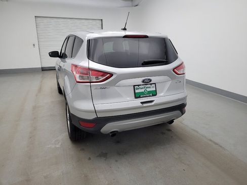 Used 2015 Ford Escape SE image 6