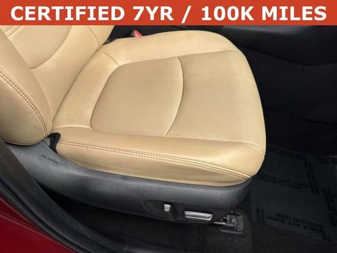 Used 2022 Toyota RAV4 Limited image 10