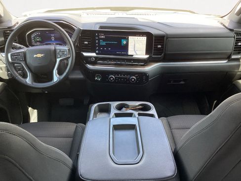 Used 2023 Chevrolet Silverado 1500 LT image 4
