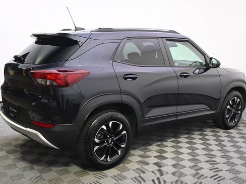 Used 2021 Chevrolet TrailBlazer LT w/ Convenience Package FWD image 7