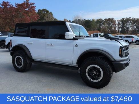 Certified 2024 Ford Bronco Outer Banks w/ Sasquatch Package image 3
