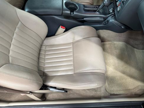 Used 1999 Pontiac Firebird Formula RWD image 49