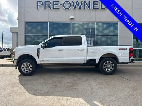 Used 2023 Ford F250 Lariat w/ Lariat Ultimate Package AWD/4WD image 1