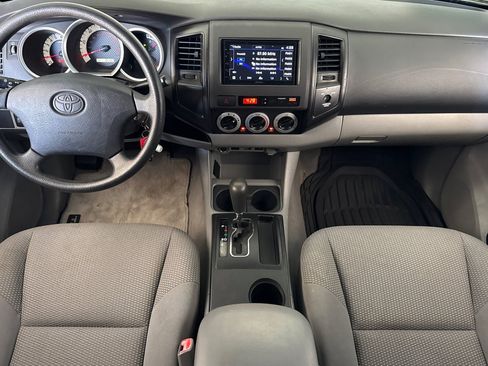 Used 2011 Toyota Tacoma 2WD Access Cab image 16
