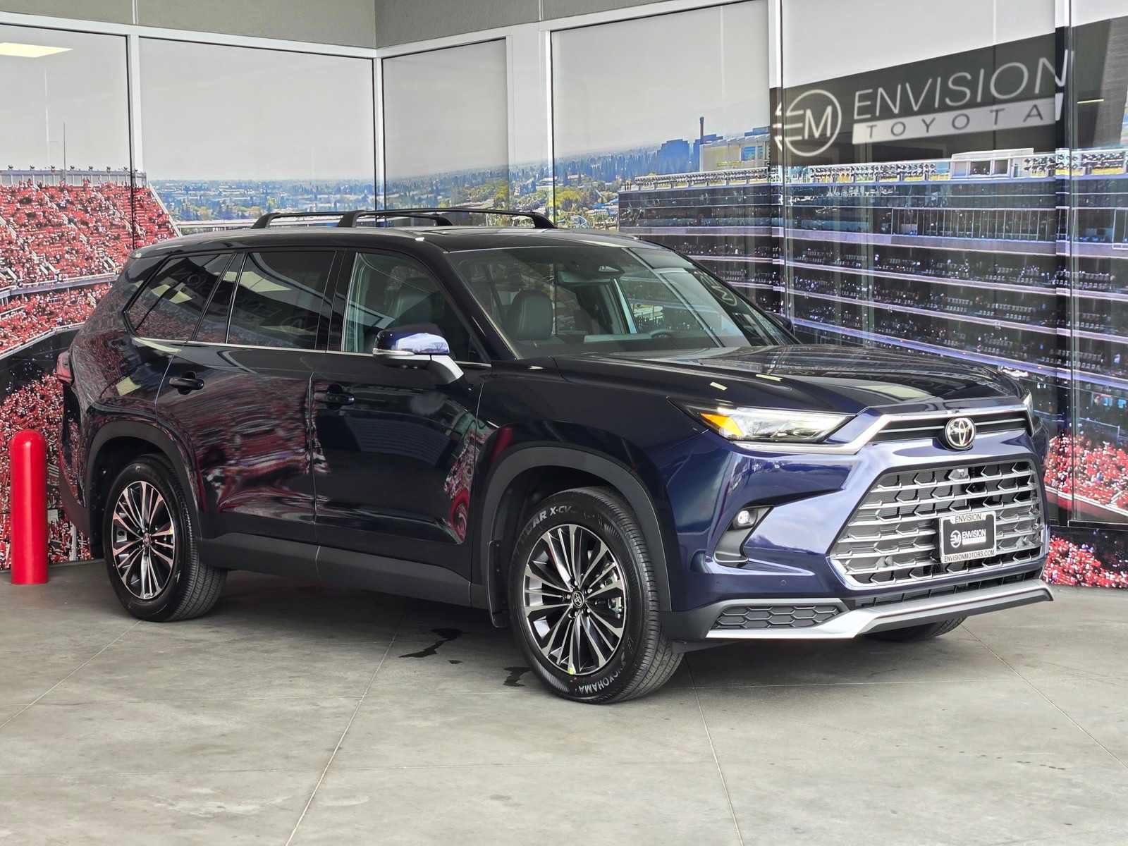 New 2026 Toyota Grand Highlander AWD Hybrid image 1
