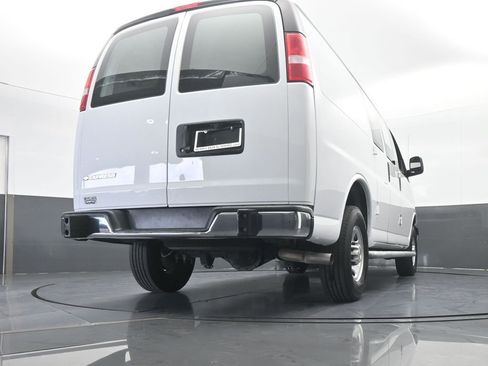 Used 2024 Chevrolet Express 2500 w/ Driver Convenience Package image 51