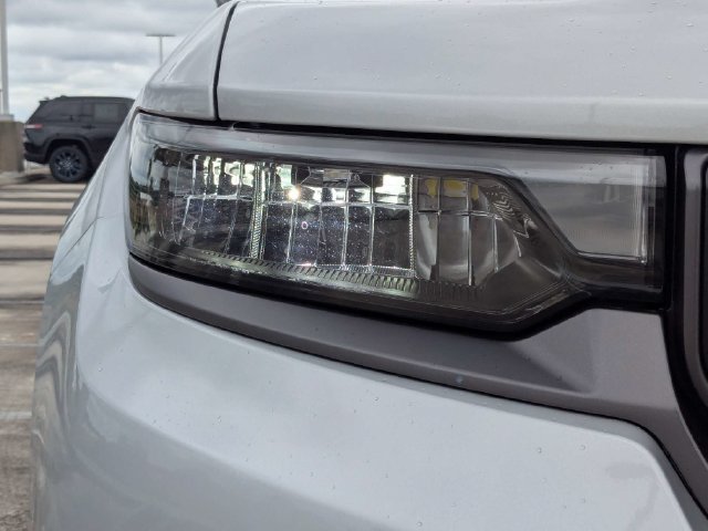 New 2026 Jeep Grand Cherokee Limited AWD/4WD image 10