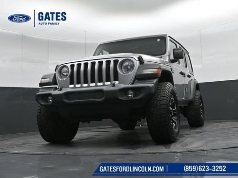 Used 2018 Jeep Wrangler Unlimited Sport AWD/4WD image 38