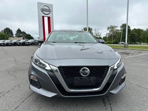 Used 2022 Nissan Altima 2.5 SV AWD/4WD image 10