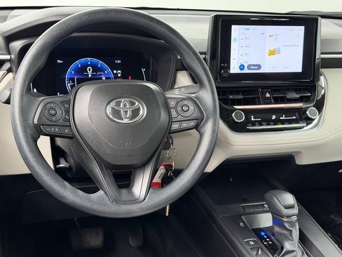 Used 2026 Toyota Corolla Cross L FWD image 34
