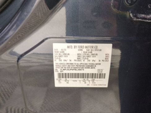 Used 2023 Lincoln Nautilus Black Label AWD/4WD image 40