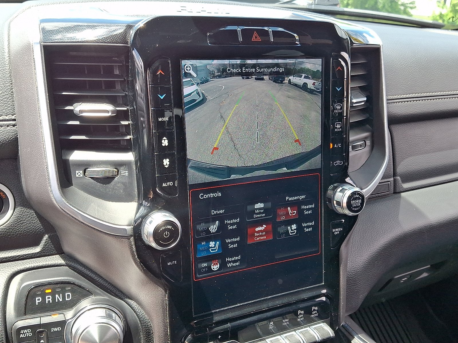Used 2020 RAM 1500 Laramie w/ Sport Appearance Package AWD/4WD image 19