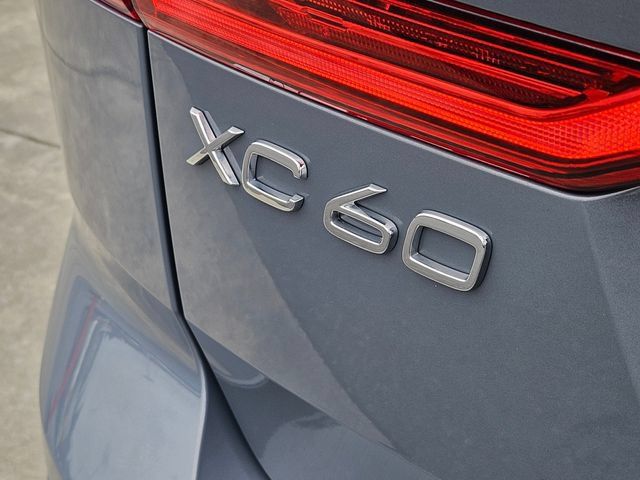 Used 2023 Volvo XC60 B6 Ultimate AWD/4WD image 10