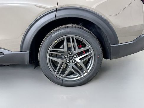 New 2026 Ford Explorer ST w/ Sun And Sound Package image 33