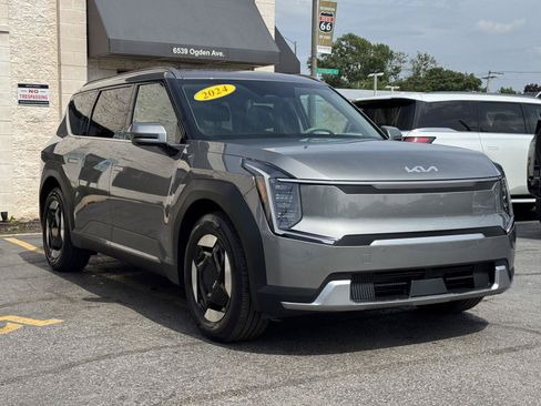 Used 2024 Kia EV9 Wind AWD/4WD image 12