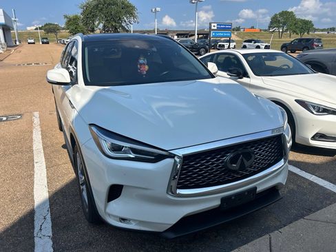 Certified 2021 INFINITI QX50 Luxe FWD image 5