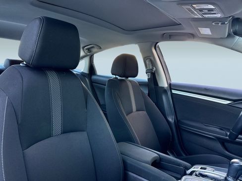 Certified 2021 Honda Civic EX image 29