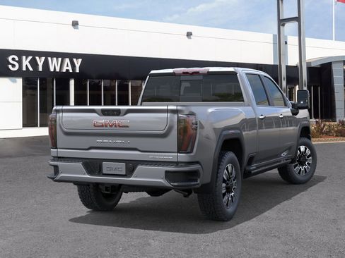 New 2026 GMC Sierra 2500 Denali w/ Denali Reserve Package image 4