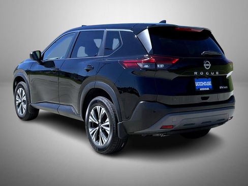 Used 2023 Nissan Rogue SV AWD/4WD image 7