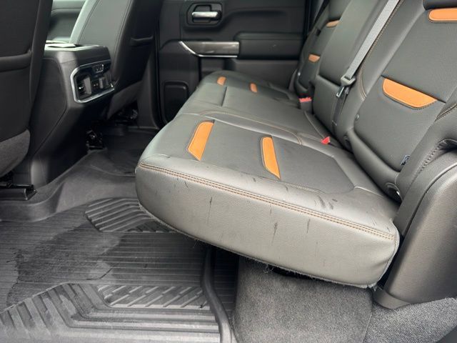 Used 2020 GMC Sierra 1500 AT4 w/ AT4 Premium Package AWD/4WD image 8