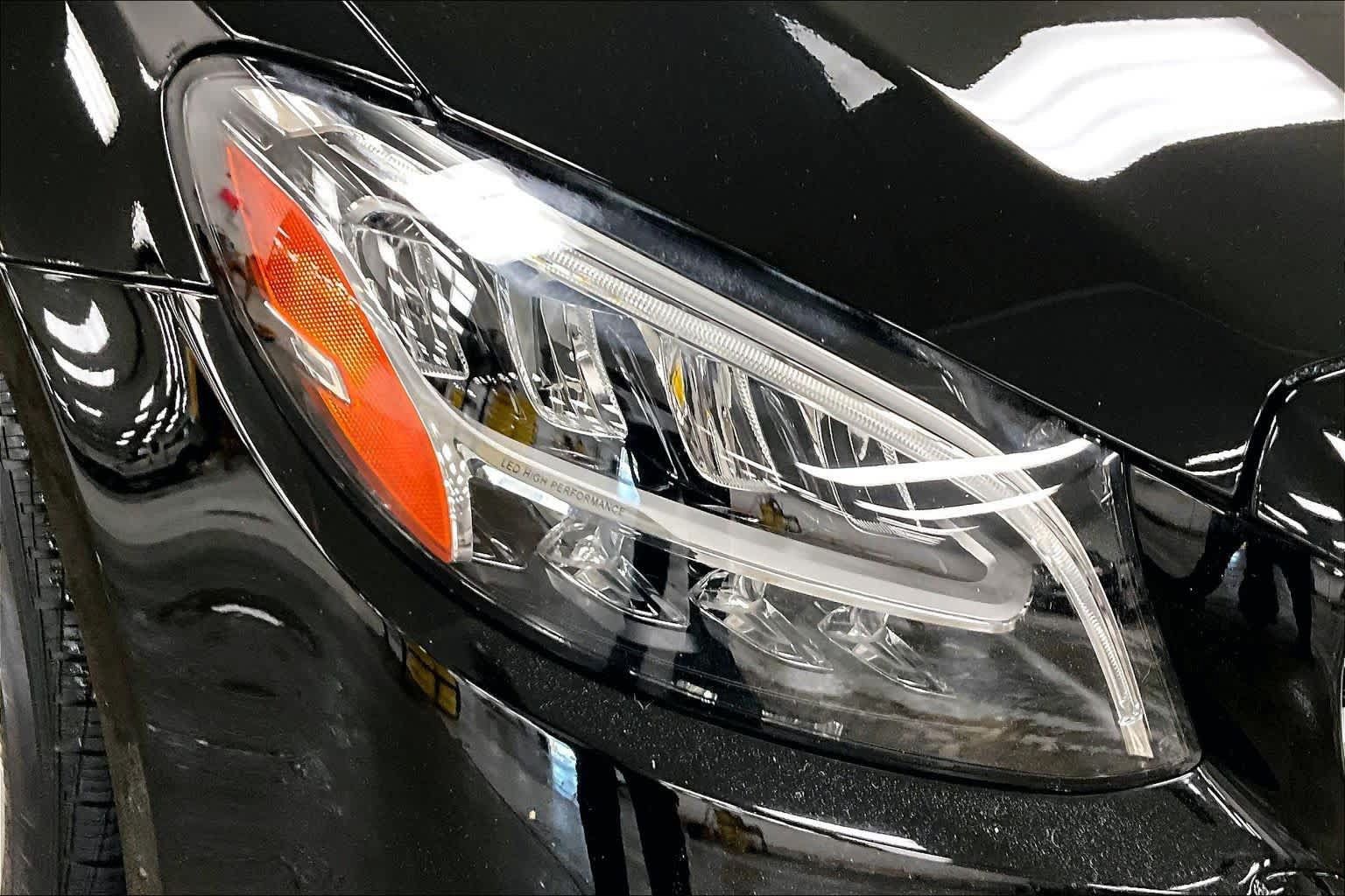 Used 2020 Mercedes-Benz C 300 4MATIC Sedan image 27