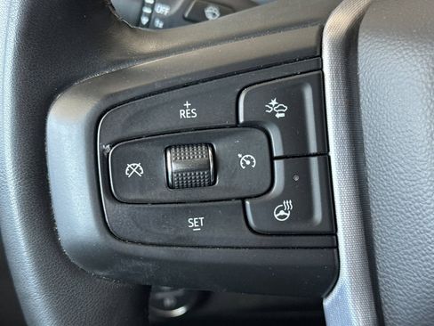 Used 2024 GMC Sierra 1500 SLT image 35